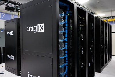 黑ImgIX服务器系统